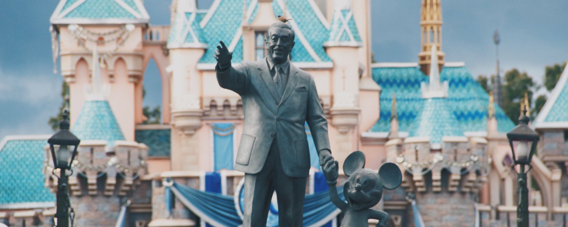statue of Walt Disney and mickey near Park Vue Inn hotel in Anaheim CA